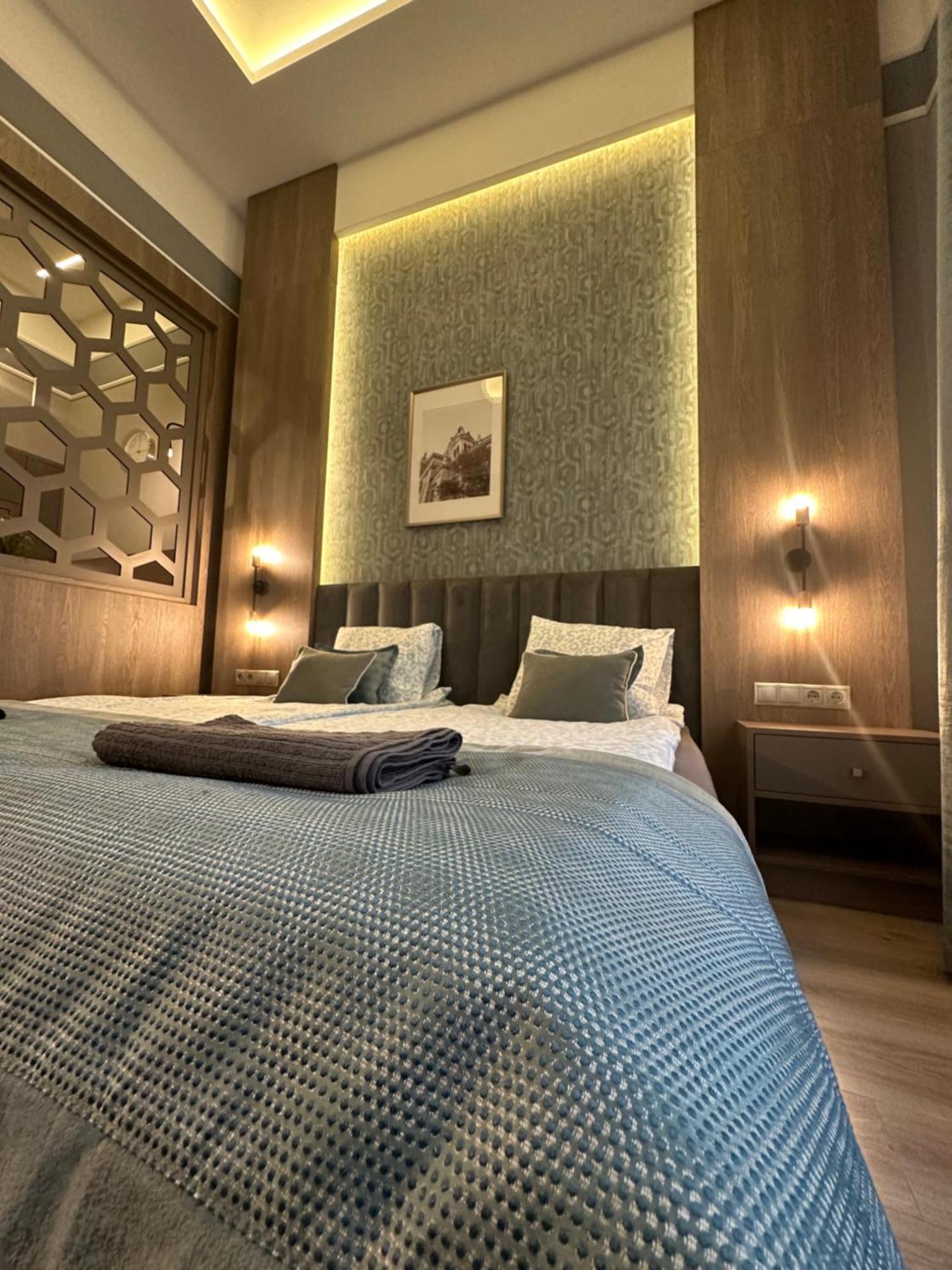 Revay 20 Suites By Corall Budapest Exterior photo